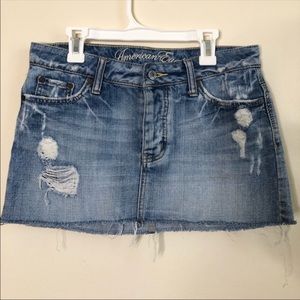 ⭐️ American Eagle distressed jean mini skirt